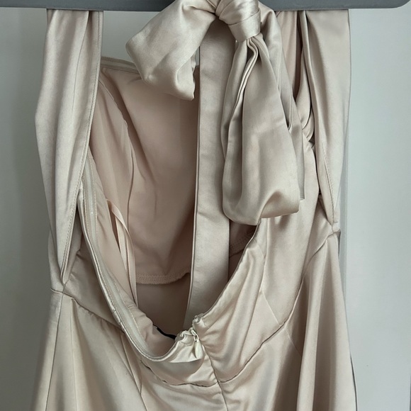 HELLO MOLLY- Silk Tie Dress - Picture 3 of 4